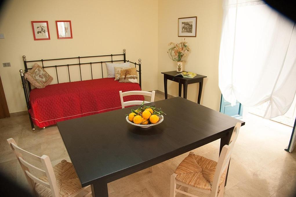Residence Le Lumie ตราปานี ภายนอก รูปภาพ